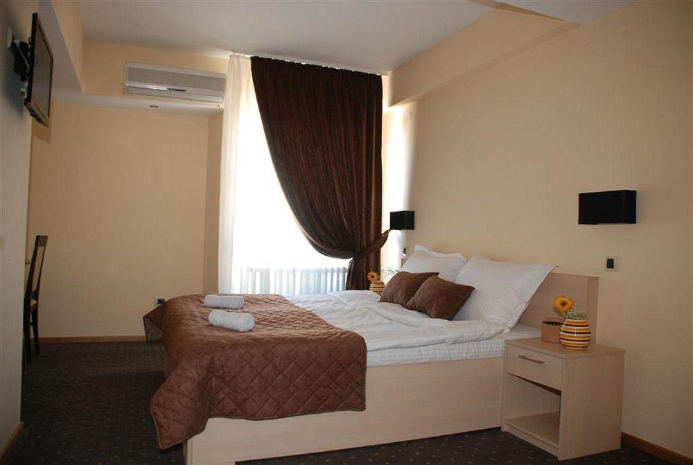 Hotel Srbija فرساك المظهر الخارجي الصورة