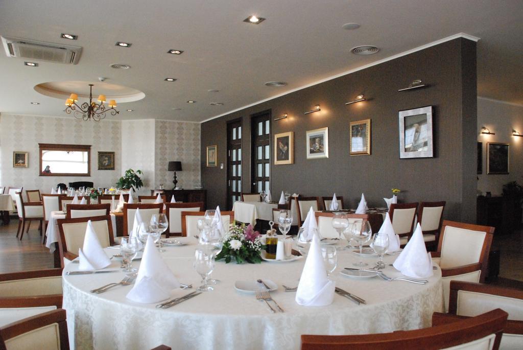 Hotel Srbija فرساك المظهر الخارجي الصورة